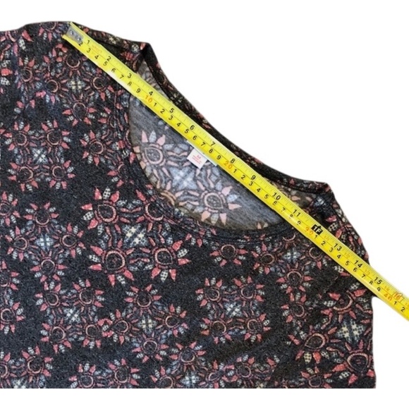 LuLaRoe Charcoal Gray Bodycon Style Midi Julia Dress With Floral Pattern size M - Picture 9 of 11